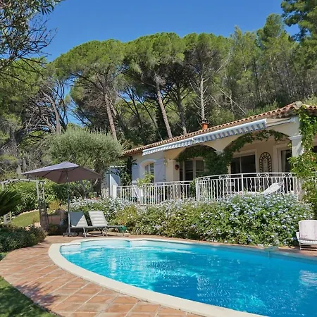 Сasa de vacaciones Located In A Quiet And Secure Subdivision Near The Beaches Of Cala Rossa Porto Vecchio